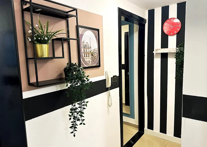 Inspire Partition Room In Al Seef Near Burjuman Metro